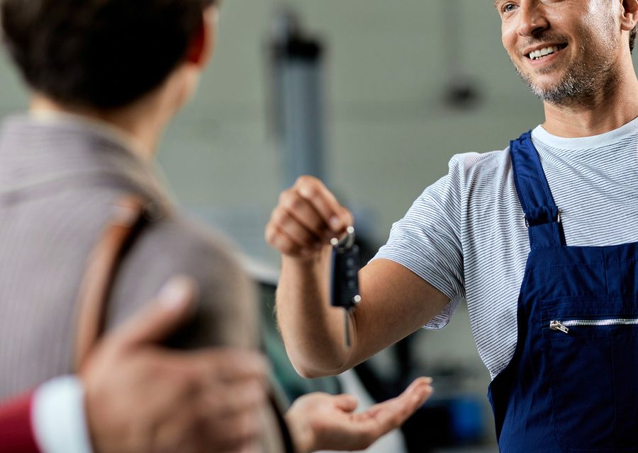 Emergency locksmith service near Santa Ana
