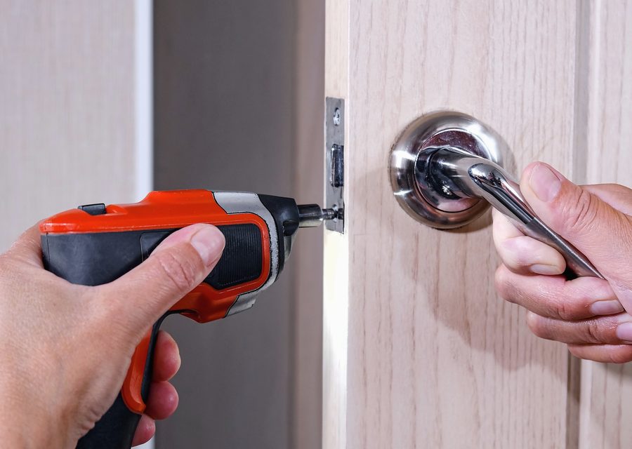 Emergency locksmith service near Freedom