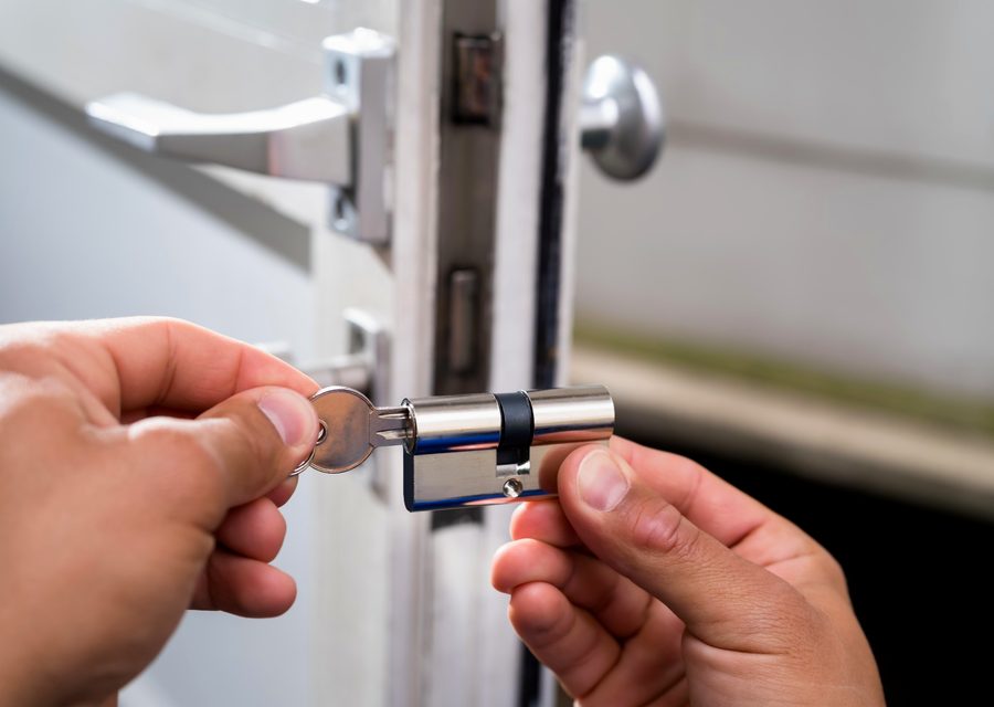 Emergency locksmith service near Richmond