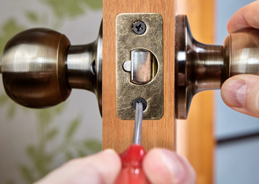 Emergency locksmith service near St Petersburg