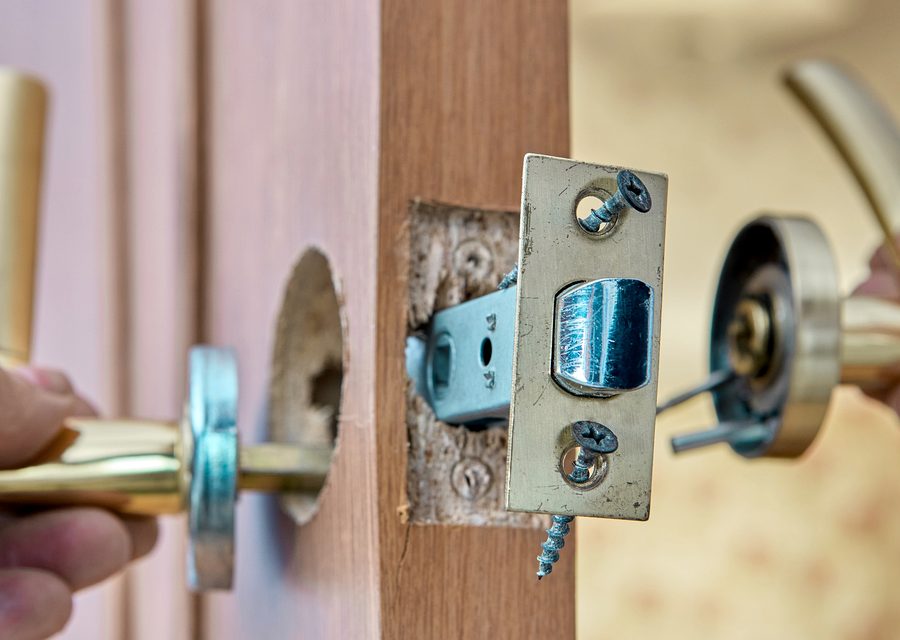 Emergency locksmith service near Miami Beach