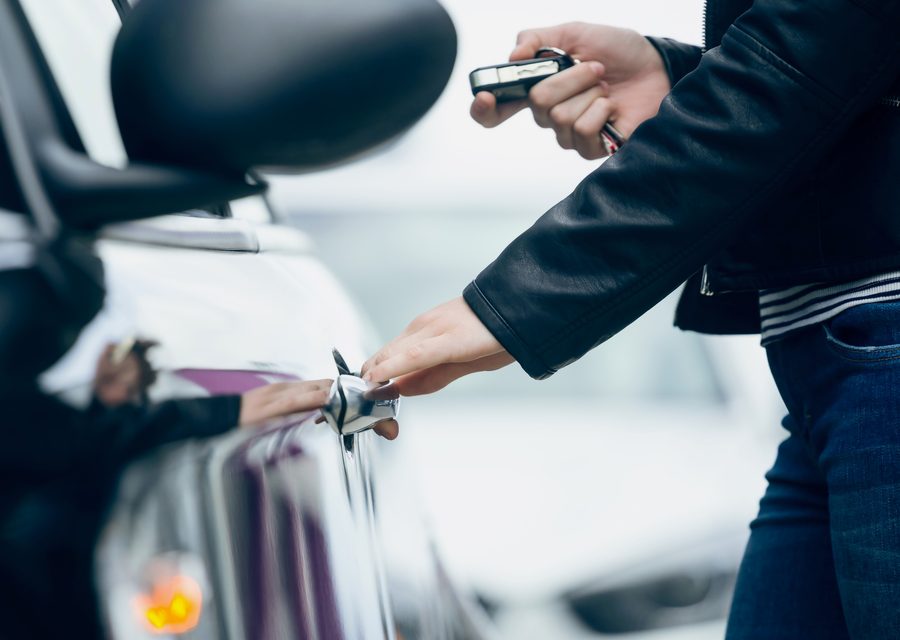 Emergency locksmith service near Los Angeles