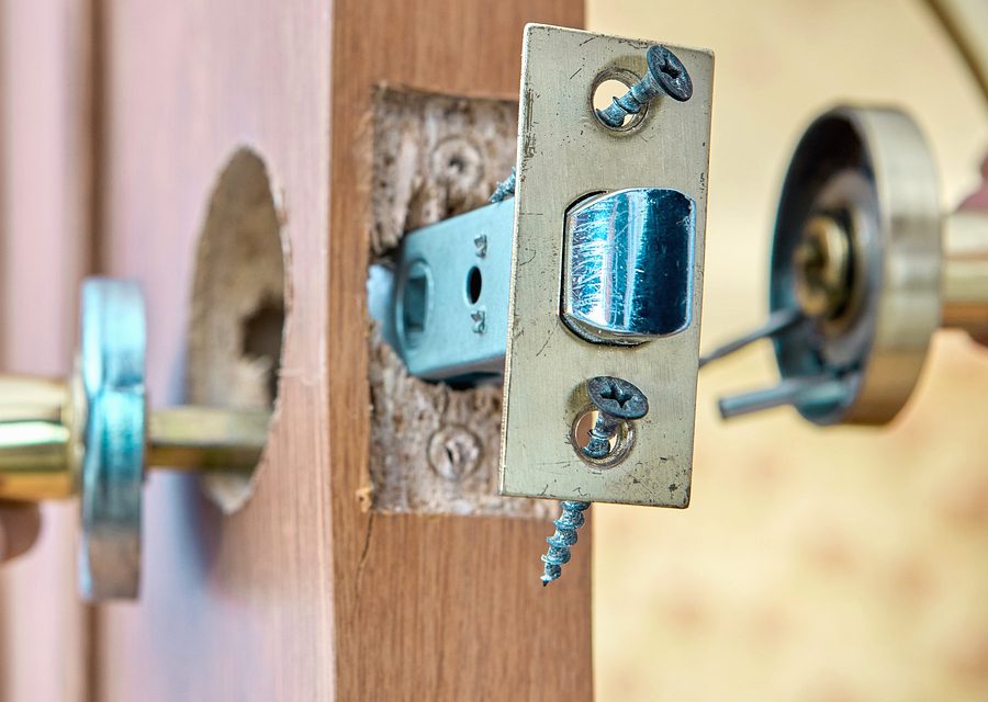 Emergency locksmith service near Superior