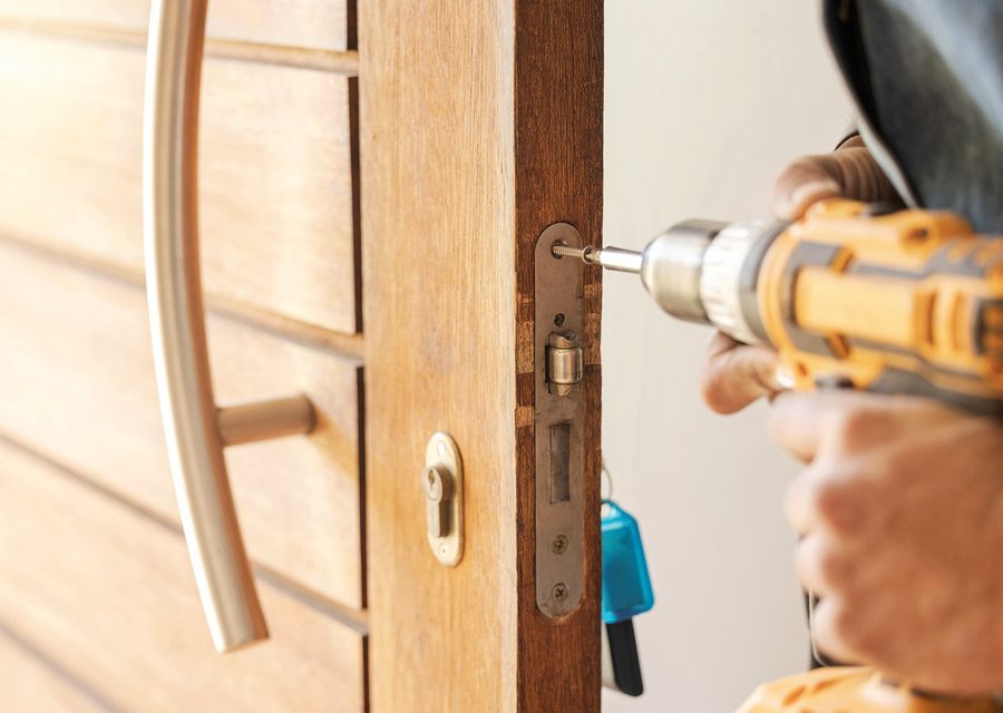 Emergency locksmith service near Quincy