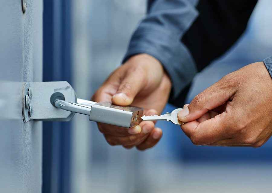 Emergency locksmith service near Los Angeles