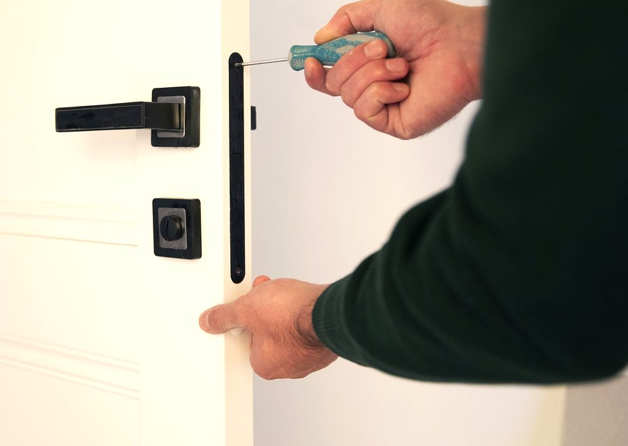 Emergency locksmith service near San Antonio
