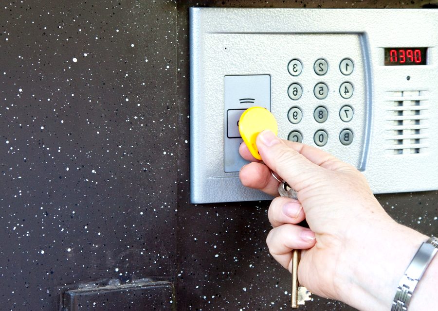 Emergency locksmith service near Hesperia