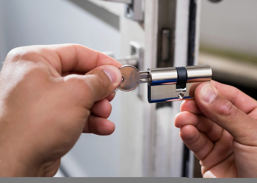 Emergency locksmith service near Philadelphia