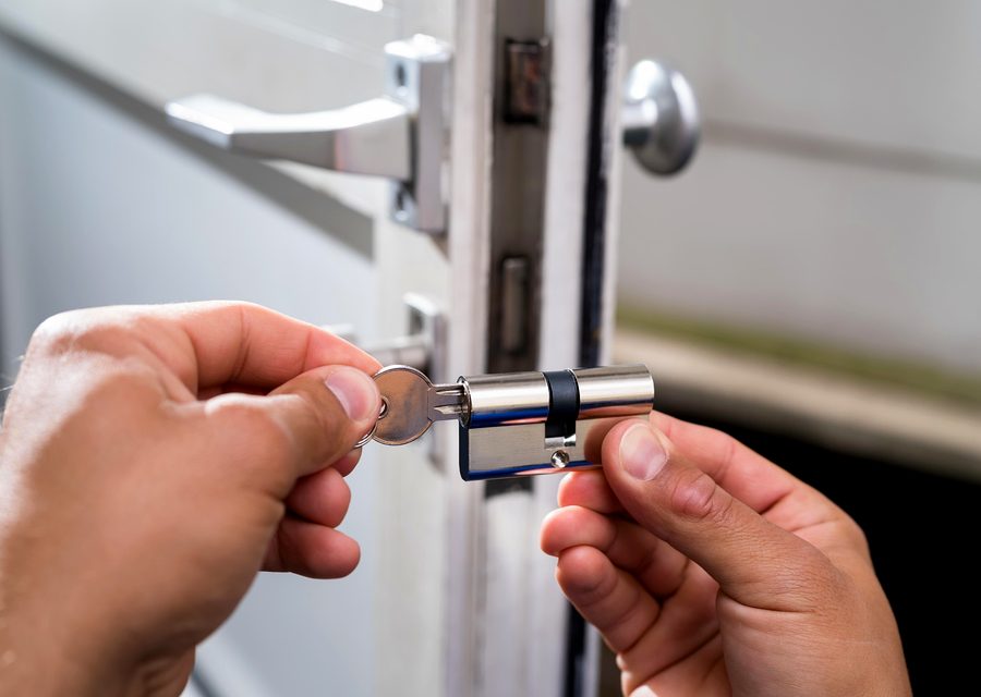 Emergency locksmith service near Belleville