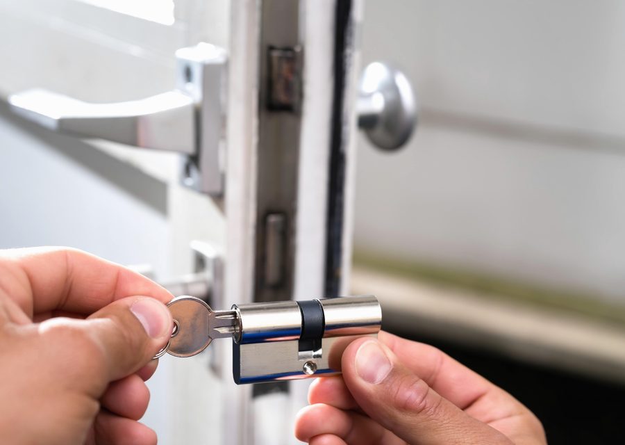 Emergency locksmith service near Scottsdale