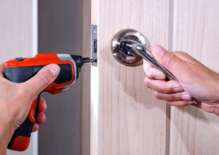 Emergency locksmith service near Middletown
