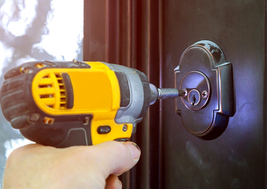 Emergency locksmith service near Federal Way