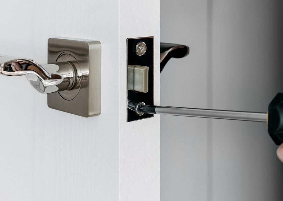 Emergency locksmith service near Santa Clarita