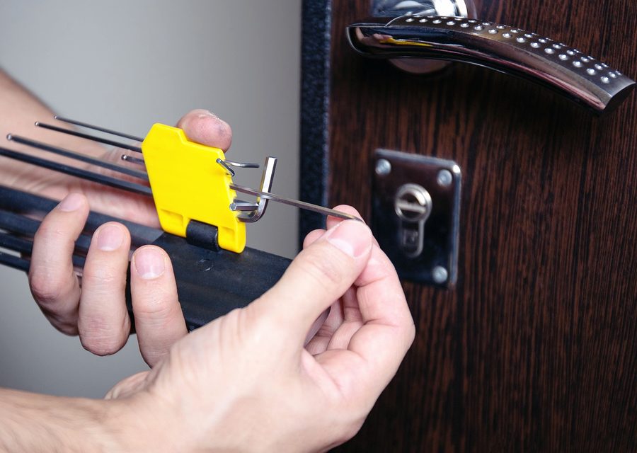 Emergency locksmith service near Beaverton