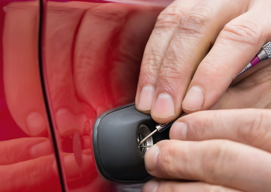 Emergency locksmith service near Zion