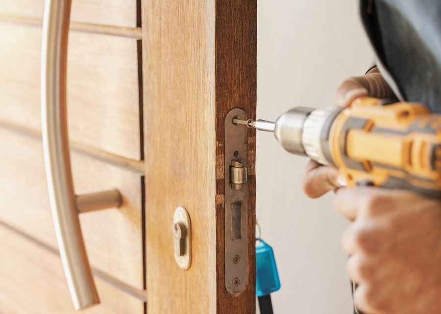 Emergency locksmith service near San Diego