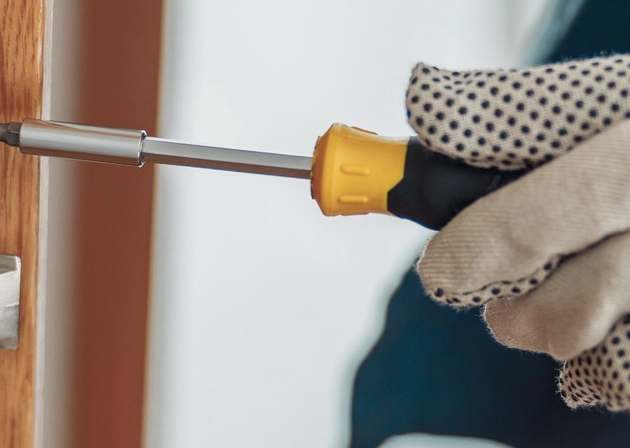 Emergency locksmith service near New York