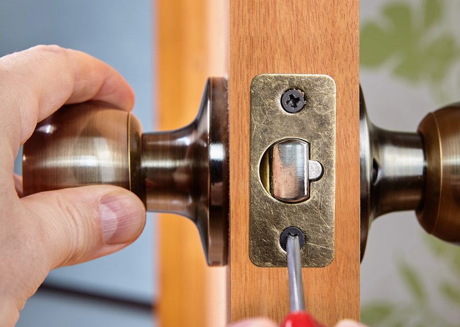 Emergency locksmith service near Arlington Heights
