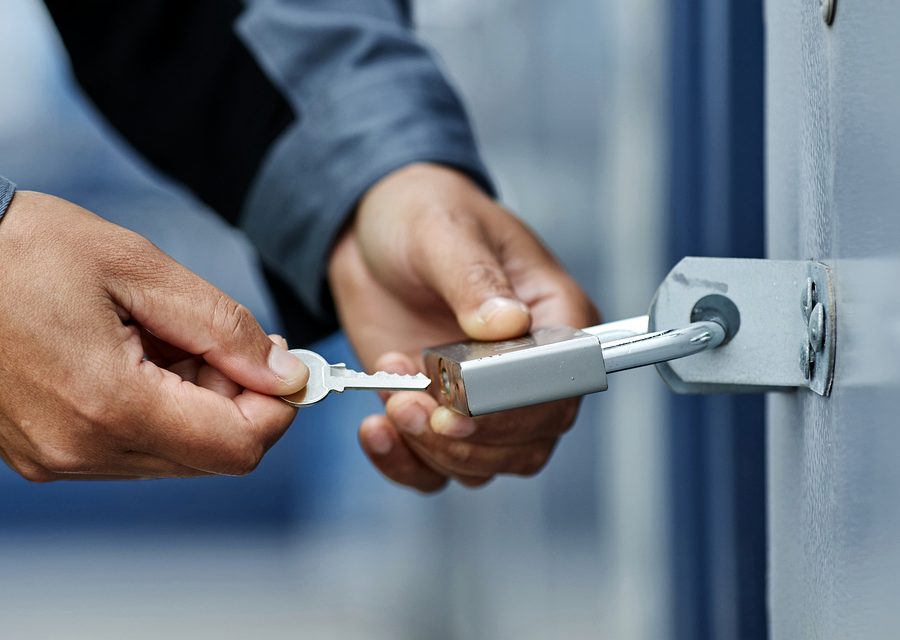 Emergency locksmith service near Alexandria