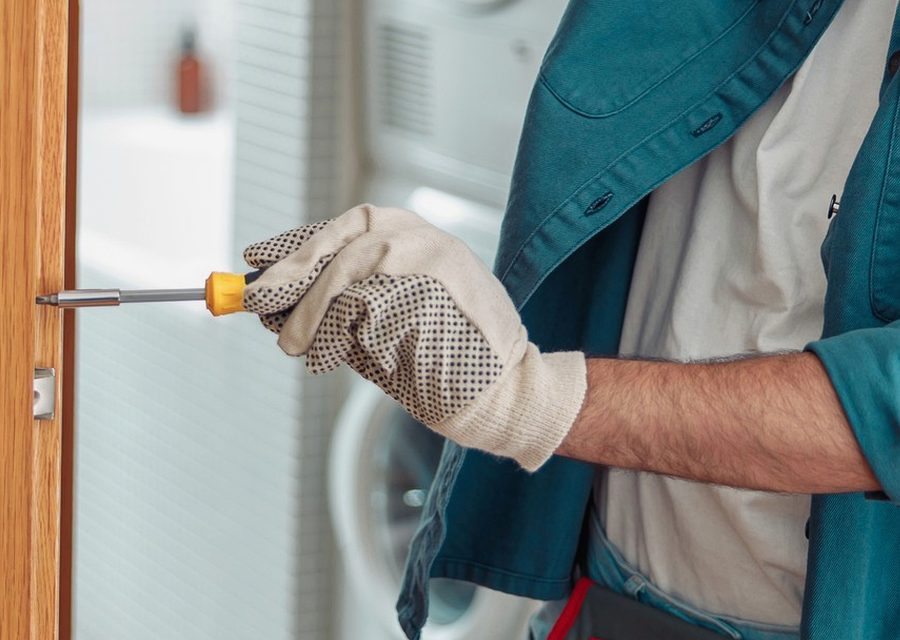 Emergency locksmith service near Boynton Beach