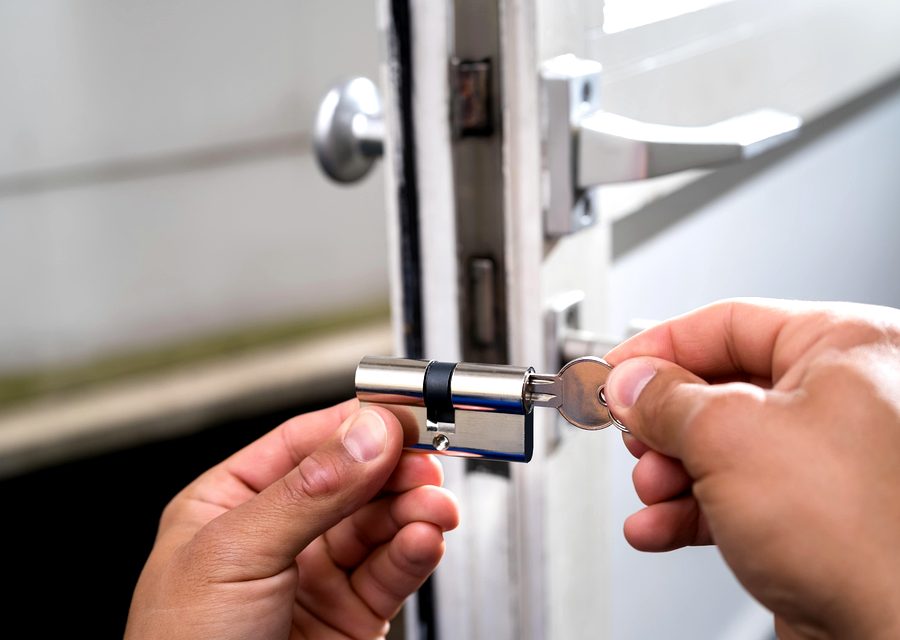 Emergency locksmith service near Henderson