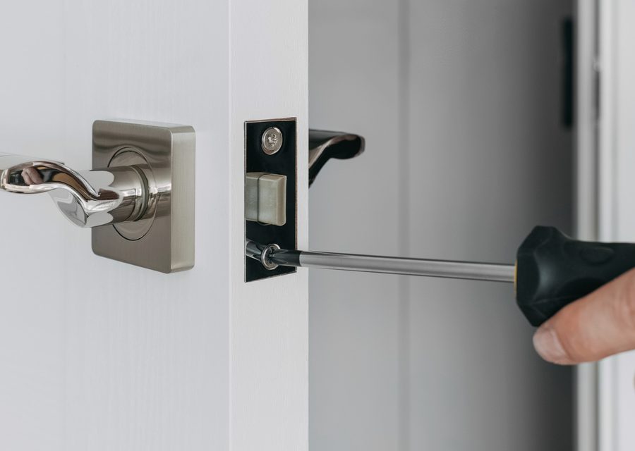 Emergency locksmith service near East Alton