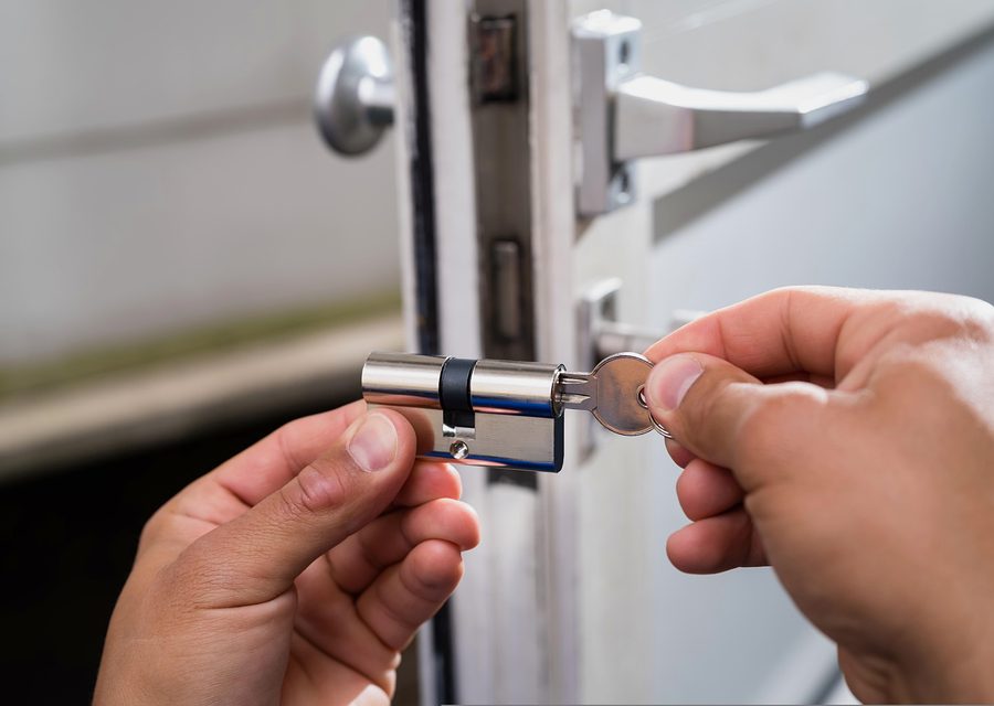 Emergency locksmith service near Washougal