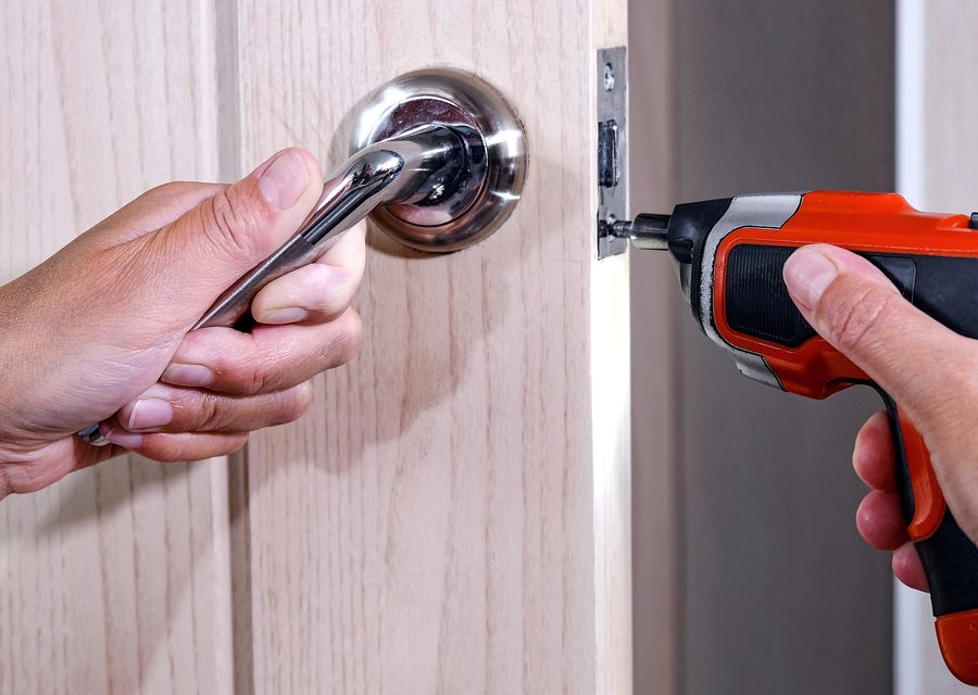 Emergency locksmith service near South Holland