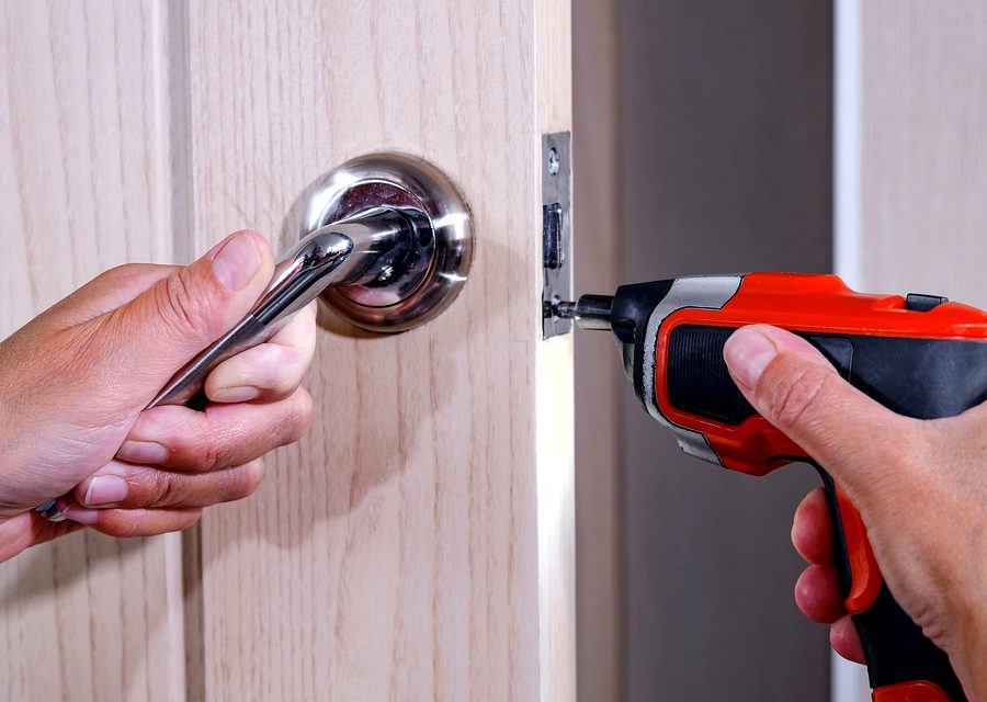 Emergency locksmith service near Los Alamitos