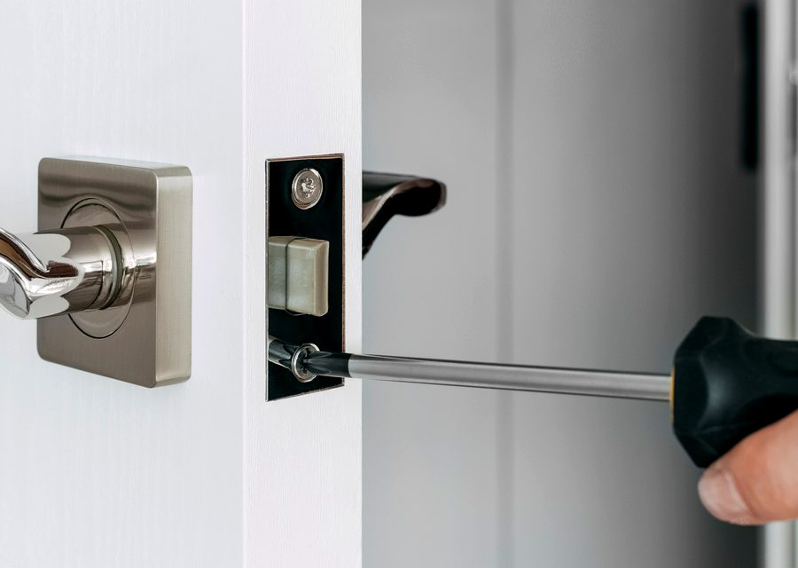 Emergency locksmith service near Lauderhill
