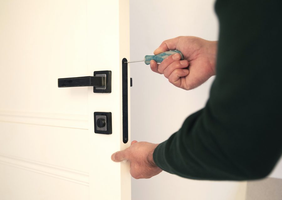 Emergency locksmith service near Lake Worth Beach