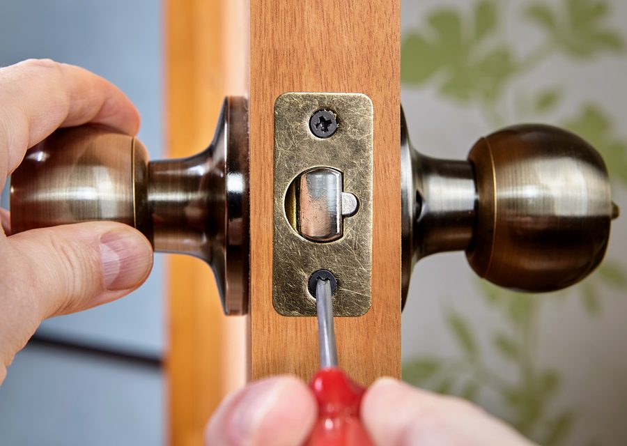 Emergency locksmith service near Houston