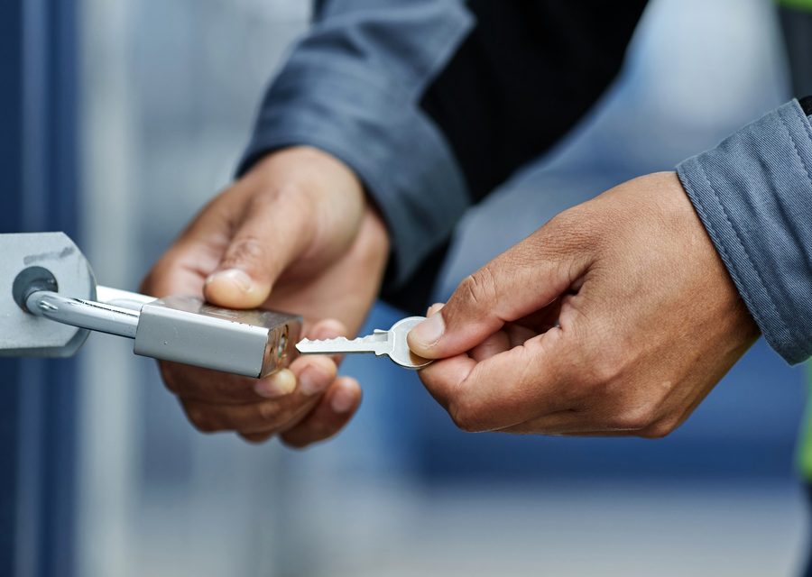 Emergency locksmith service near Lakeland