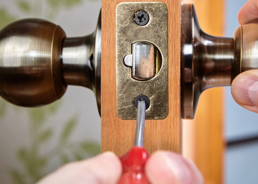 Emergency locksmith service near Houston