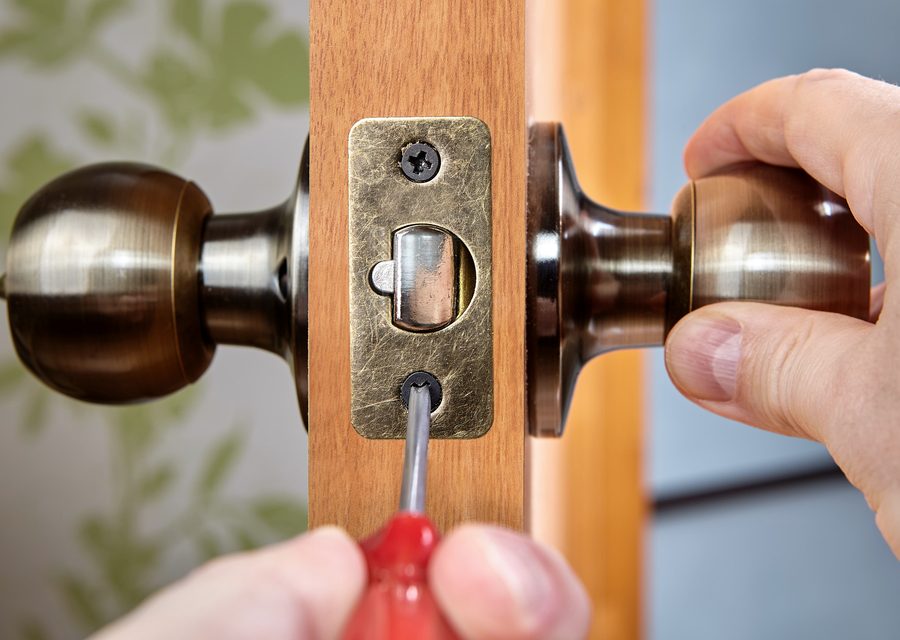 Emergency locksmith service near Cutler Bay
