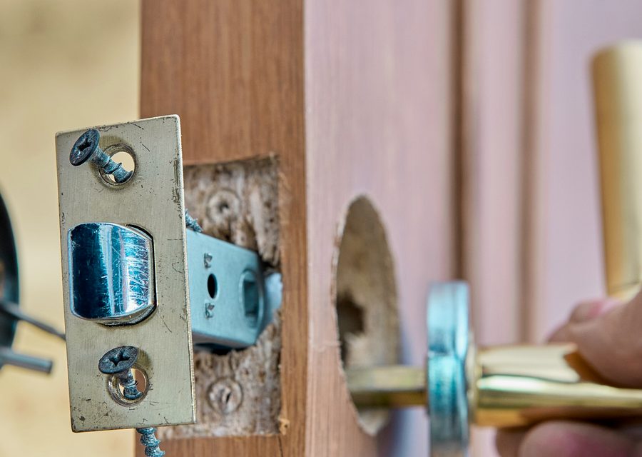 Emergency locksmith service near Los Angeles