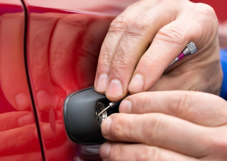 Emergency locksmith service near Newhall