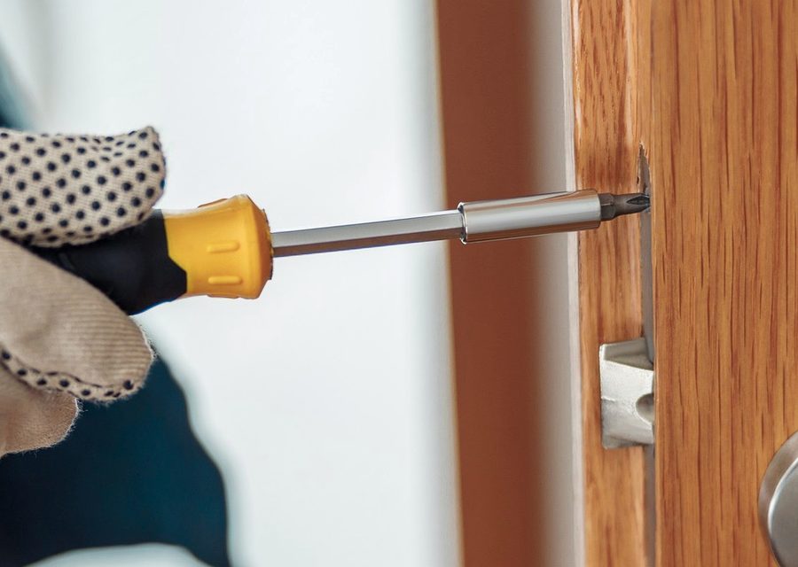 Emergency locksmith service near Jefferson