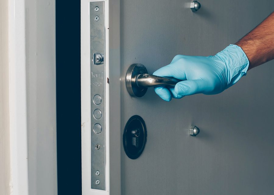Emergency locksmith service near Clermont