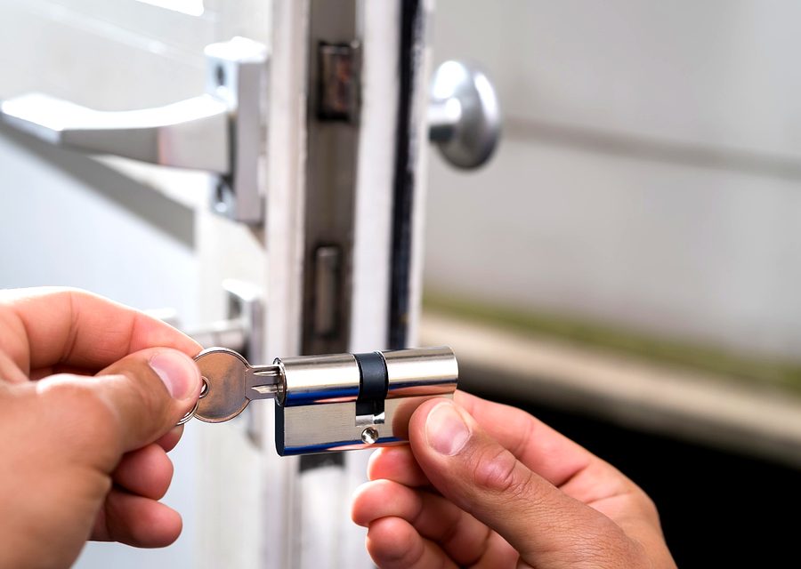Emergency locksmith service near New York