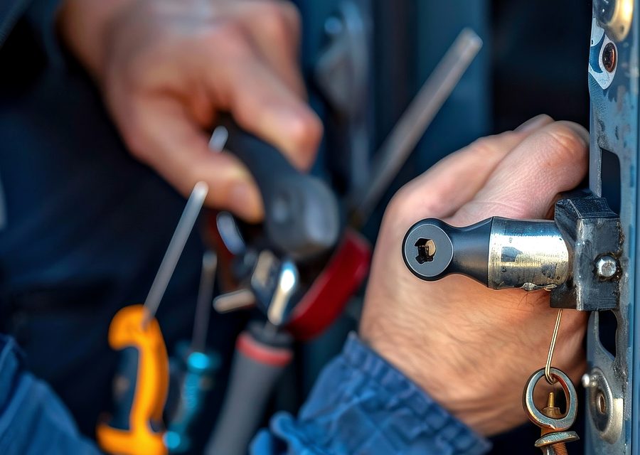 Emergency locksmith service near West Palm Beach