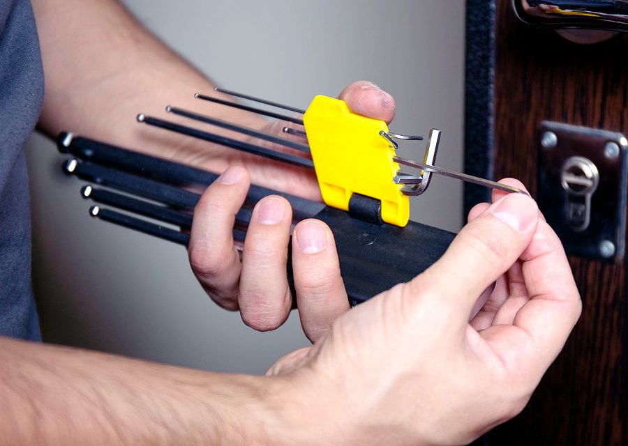 Emergency locksmith service near San Antonio