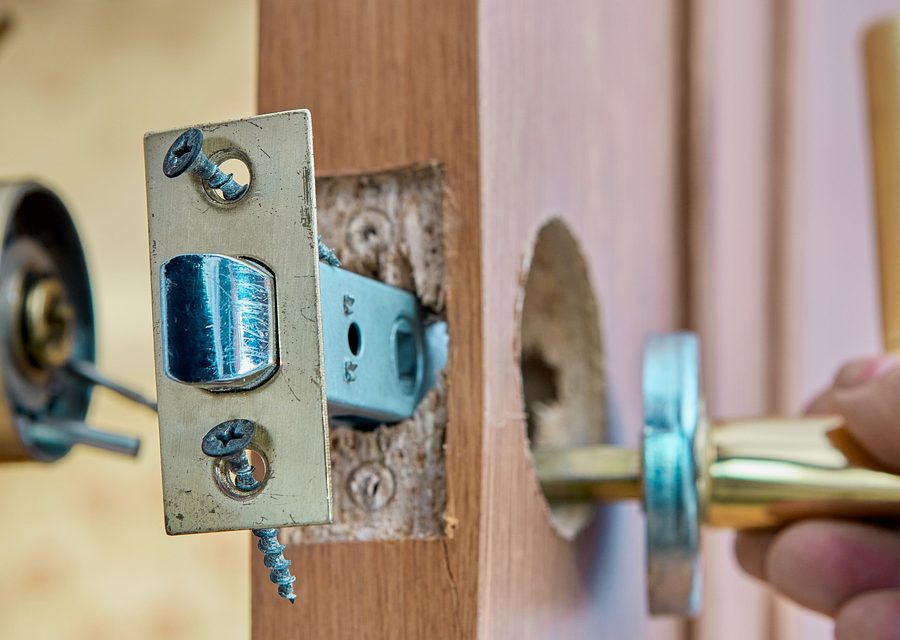 Emergency locksmith service near Tualatin
