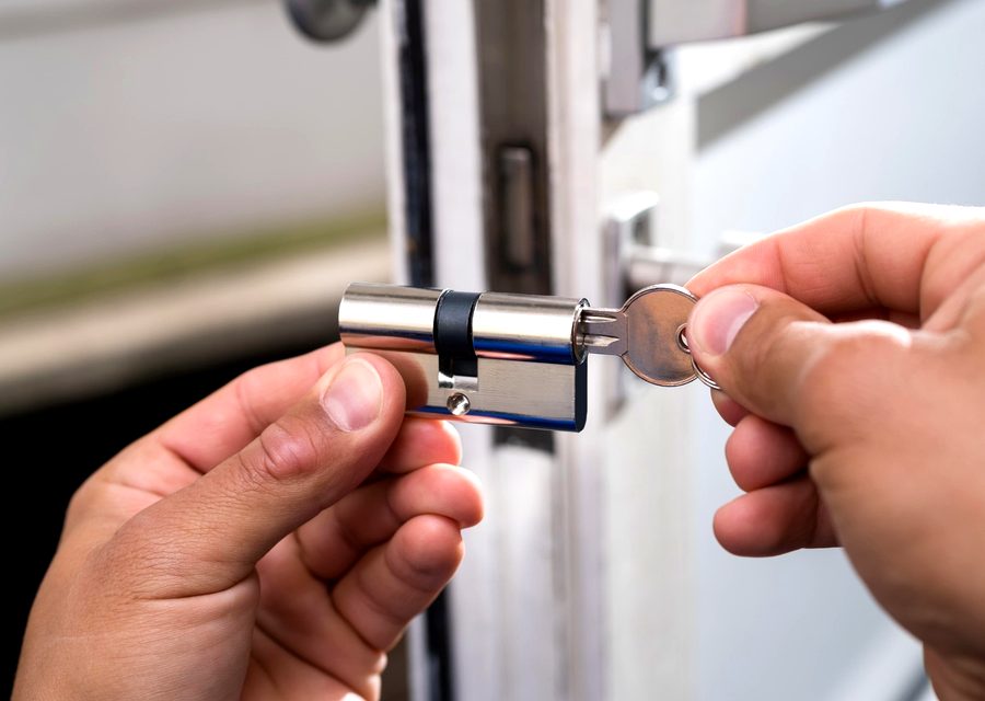 Emergency locksmith service near Sacramento