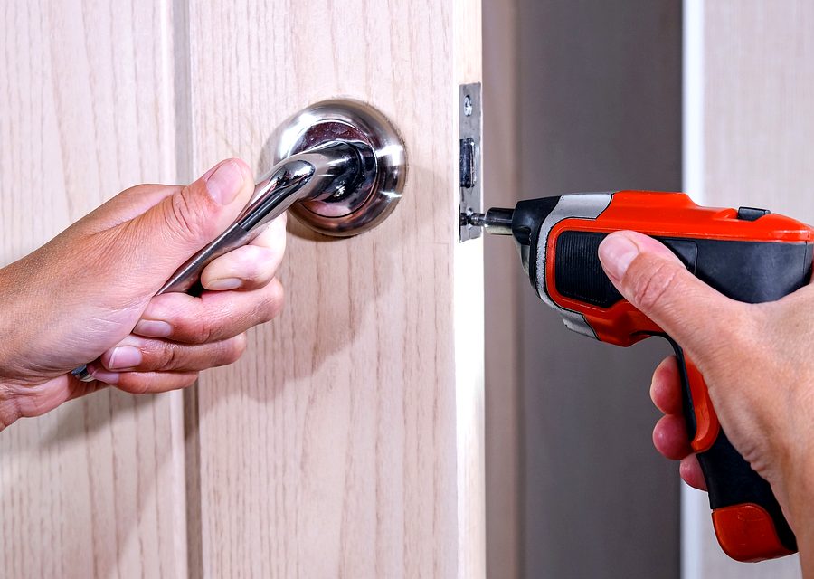 Emergency locksmith service near Independence
