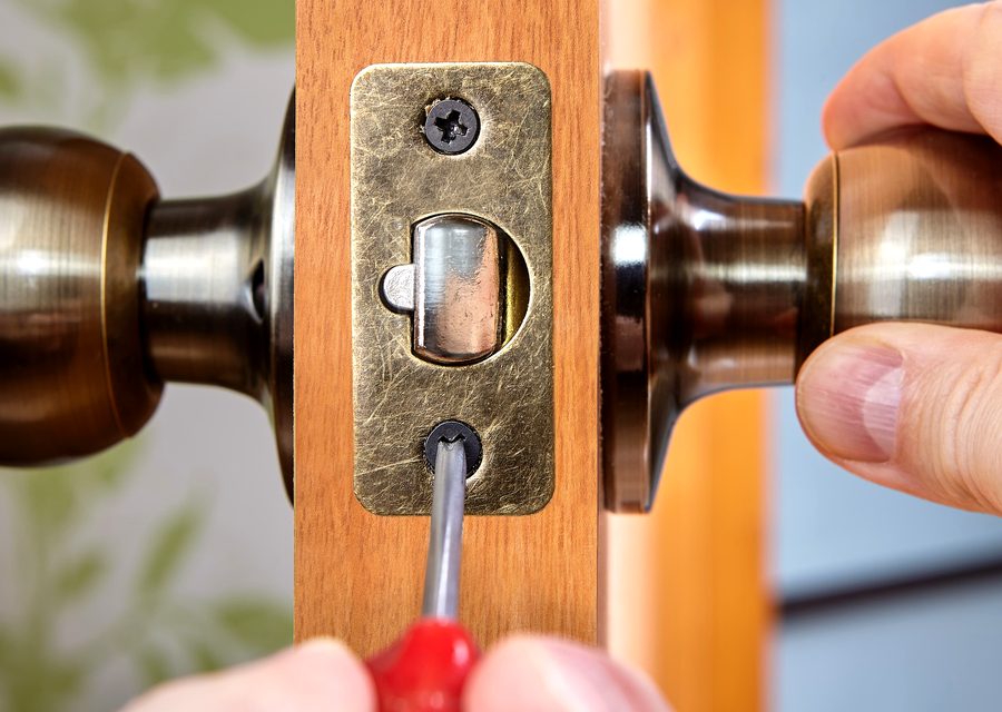 Emergency locksmith service near Pompano Beach