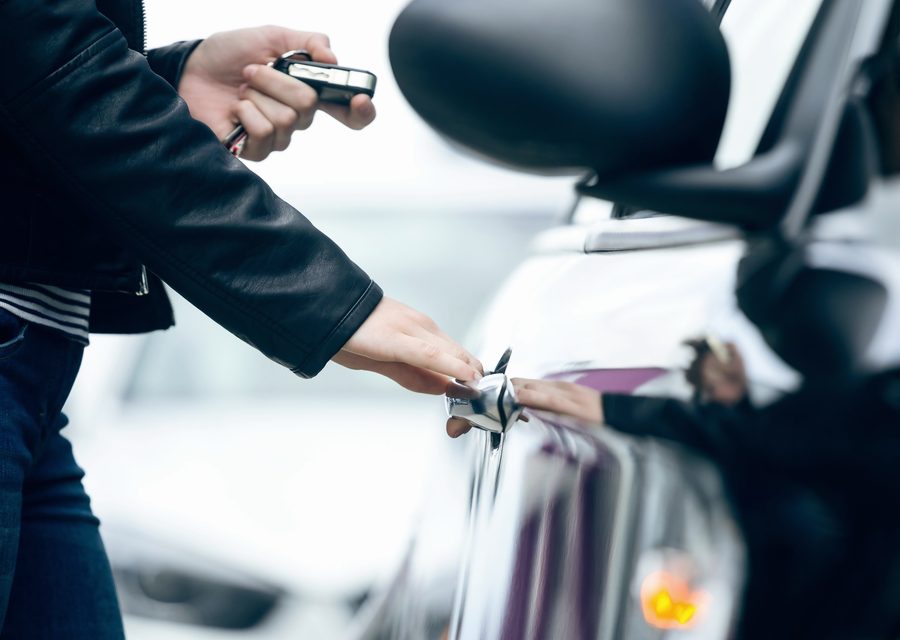 Emergency locksmith service near Edison