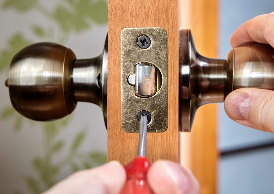 Emergency locksmith service near Gilbert