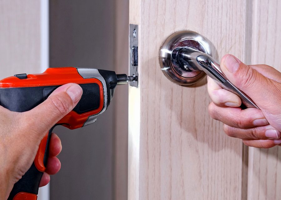 Emergency locksmith service near Hampton