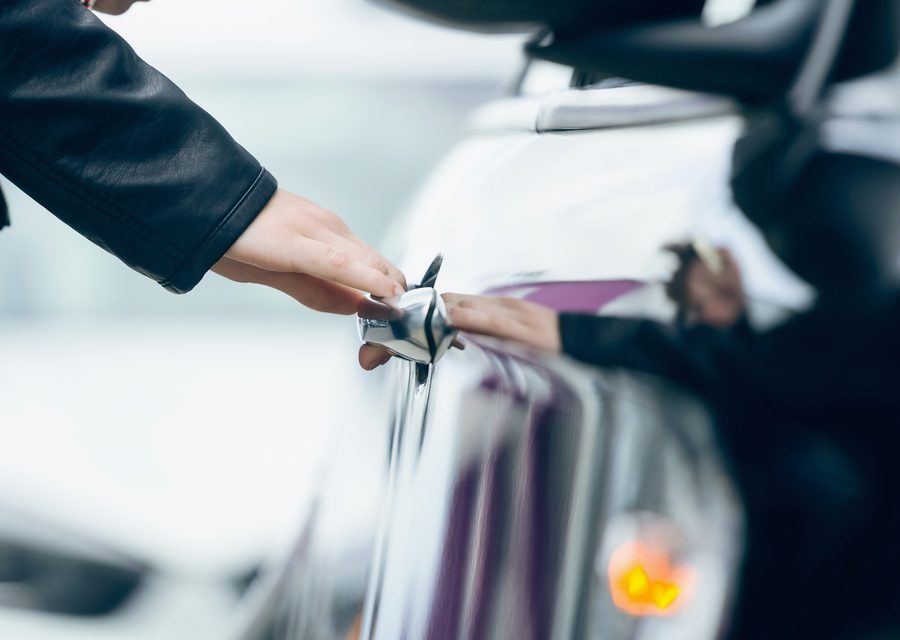 Emergency locksmith service near Huntington